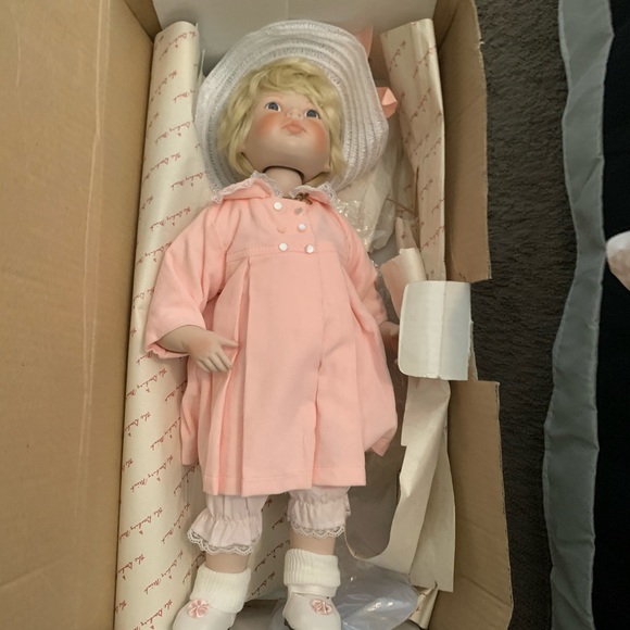 Danbury Mint Porcelain Doll LOT - Picture 2 of 10